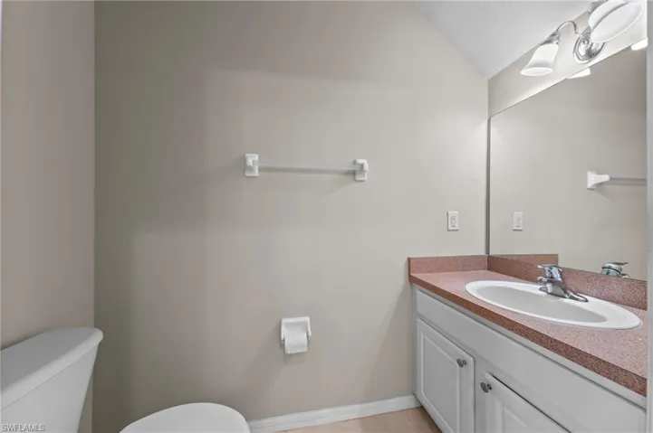 10032 Poppy Hill Dr, Fort Myers, Florida 33966