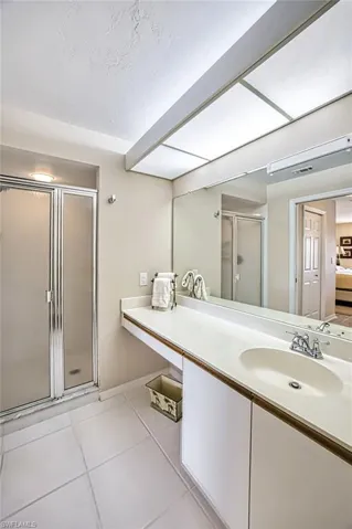 Primary-Bath
