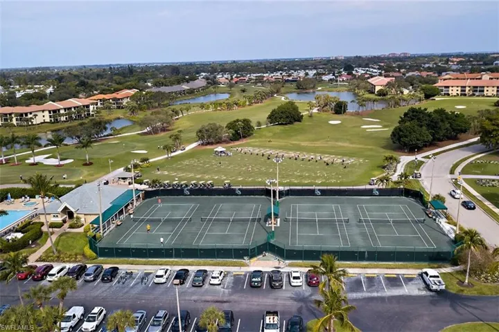 Pickleball-Pool
