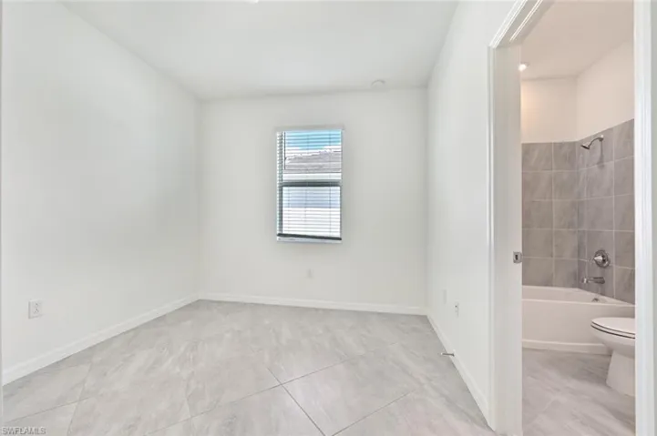 2134  Hamlin  ST, Naples, FL 34120