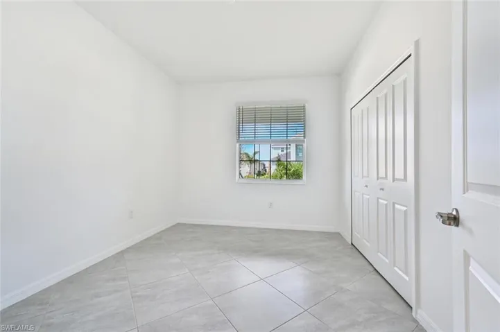 2134  Hamlin  ST, Naples, FL 34120