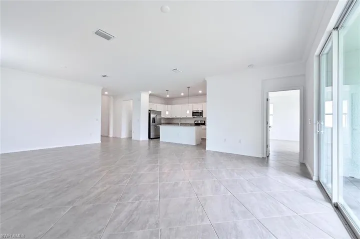 2134  Hamlin  ST, Naples, FL 34120