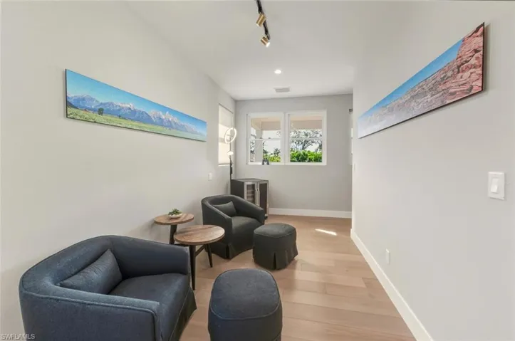 27088  Del  LN, Bonita Springs, FL 34135