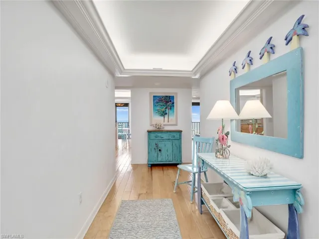 10851 Gulf Shore Dr 605, Naples, Florida 34108