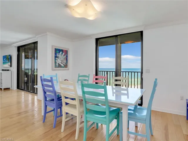 10851 Gulf Shore Dr 605, Naples, Florida 34108