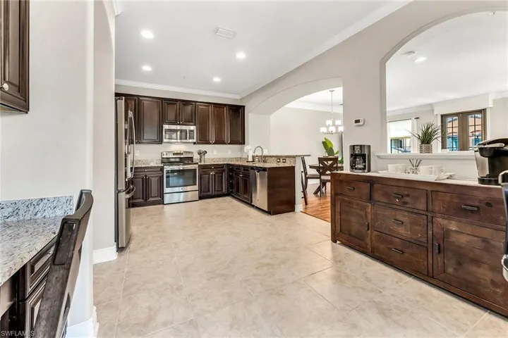 9066 Albion Ln N 5101, Naples, Florida 34113