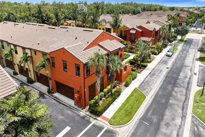 9066 Albion Ln N 5101, Naples, Florida 34113