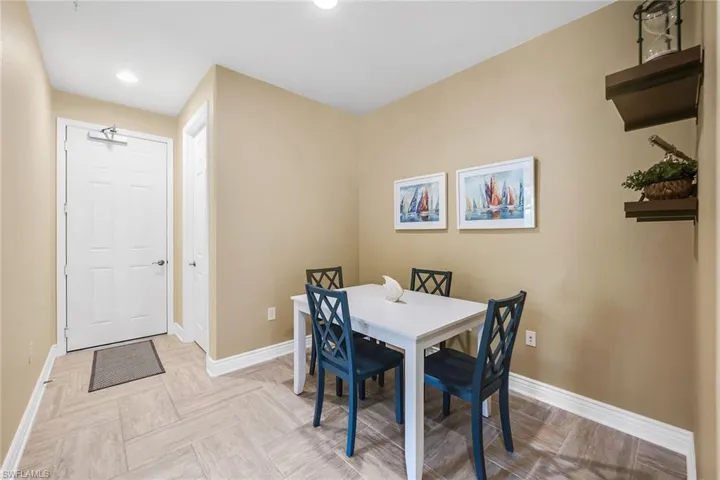 9066 Albion Ln N 5101, Naples, Florida 34113