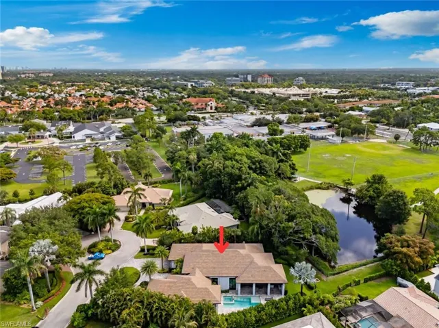 541 Whispering Pine Ct, Naples, Florida 34103