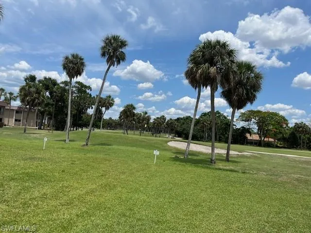 View of home's community