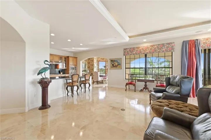 2538  Marquesa Royale  LN, Naples, FL 34109