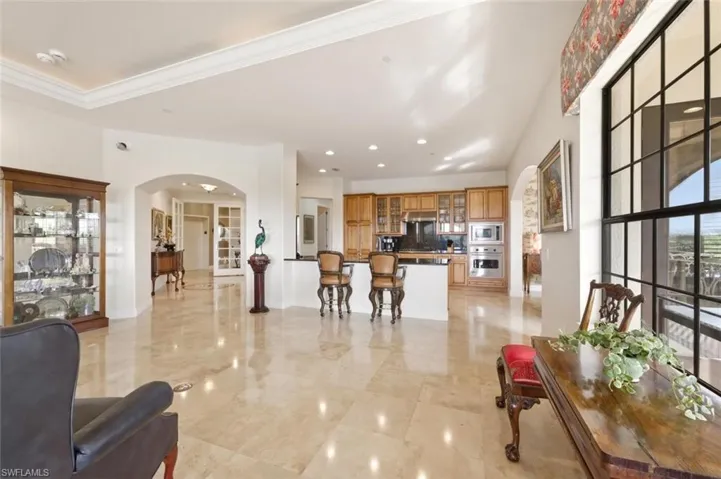 2538  Marquesa Royale  LN, Naples, FL 34109