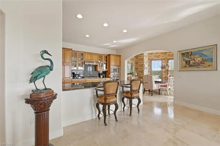 2538  Marquesa Royale  LN, Naples, FL 34109