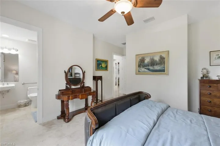 2538  Marquesa Royale  LN, Naples, FL 34109