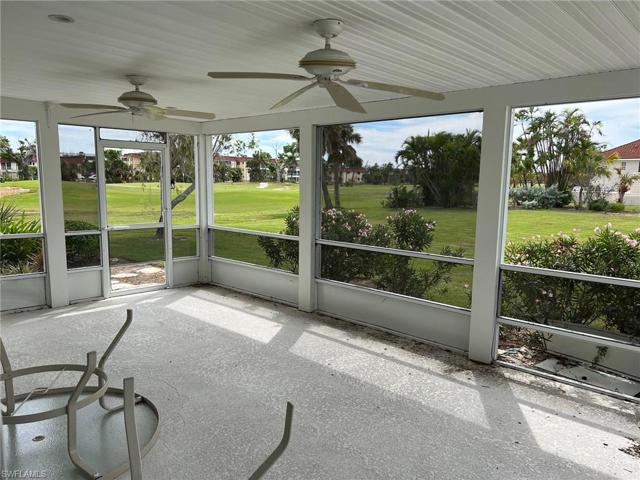 Screened in Porch