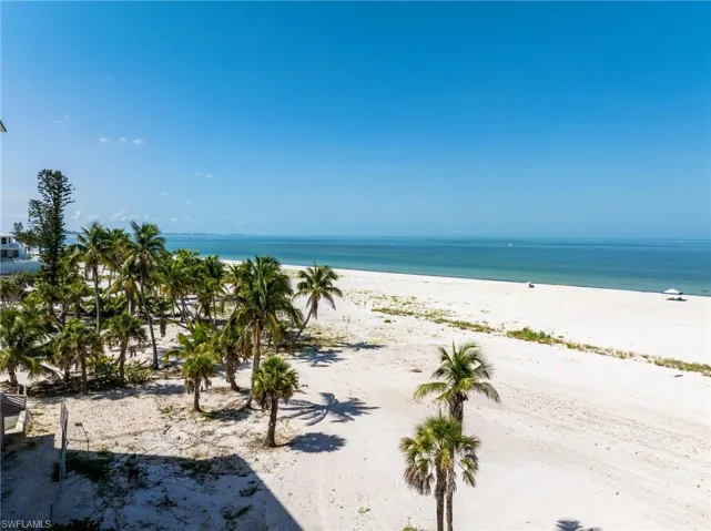 7700 Estero Blvd 402, Fort Myers Beach, Florida 33931