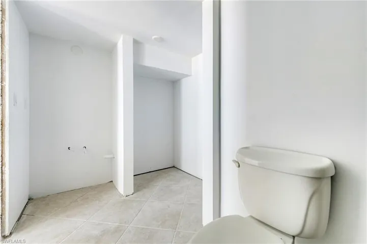 7700 Estero Blvd 402, Fort Myers Beach, Florida 33931
