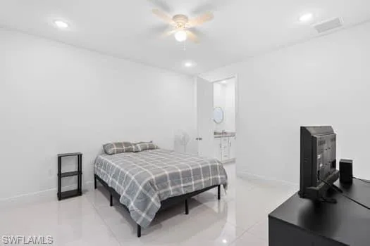 Bedroom with ceiling fan