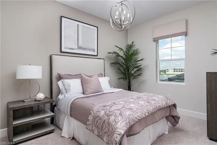 298  Indies E DR, Naples, FL 34114