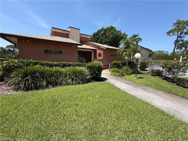 5713 Foxlake Dr, North Fort Myers, Florida 33917
