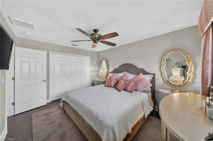 1425 Sw 50th St, Cape Coral, Florida 33914