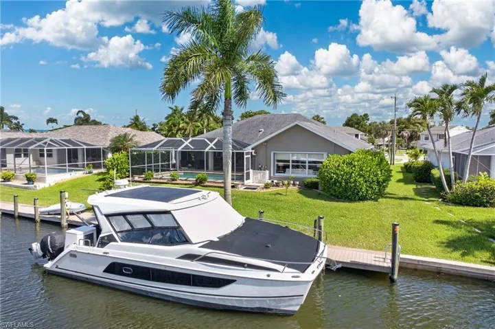 1425 Sw 50th St, Cape Coral, Florida 33914