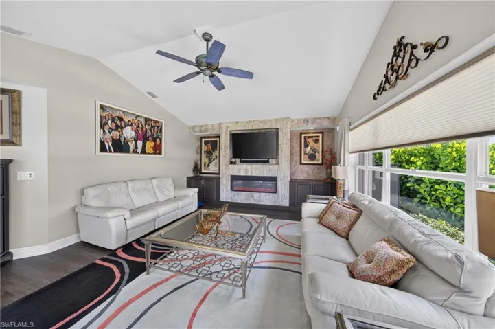 1425 Sw 50th St, Cape Coral, Florida 33914