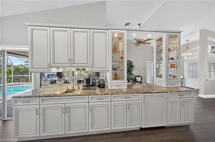 1425 Sw 50th St, Cape Coral, Florida 33914