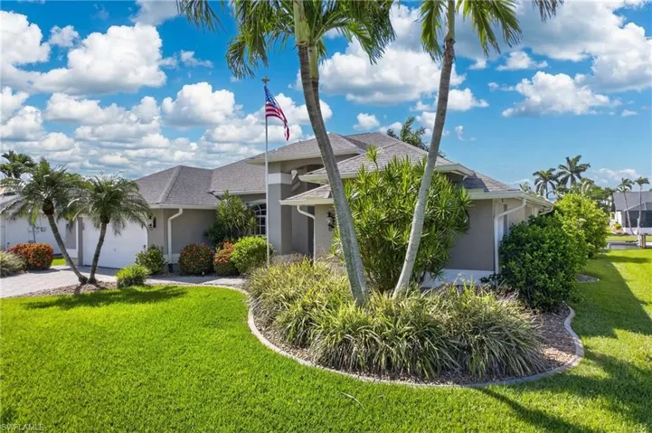 1425 Sw 50th St, Cape Coral, Florida 33914