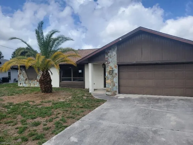 1030 Se 17th Pl, Cape Coral, Florida 33990