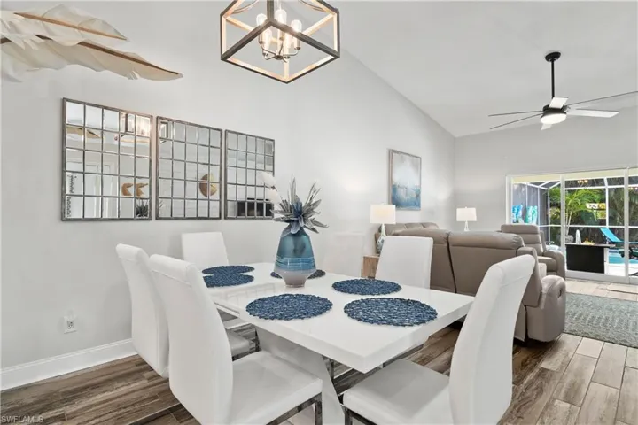 804  Wiggins Bay  DR, Naples, FL 34110