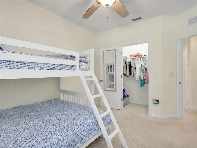 3rd Bedroom w/ Walk-in Closet