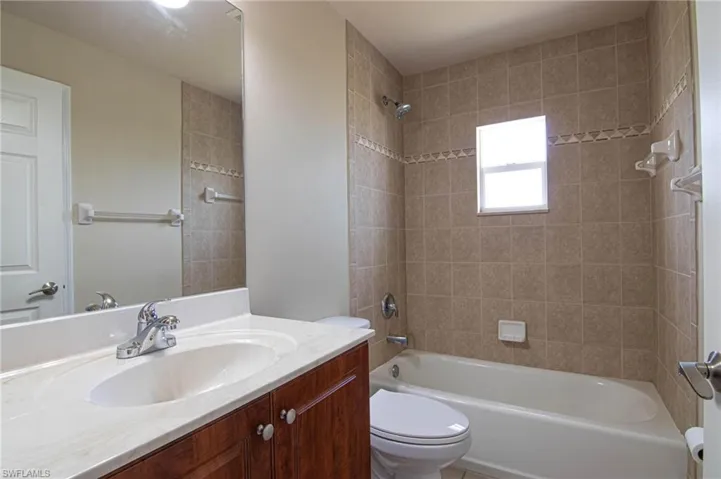 2009 Nw 41st Ave, Cape Coral, Florida 33993