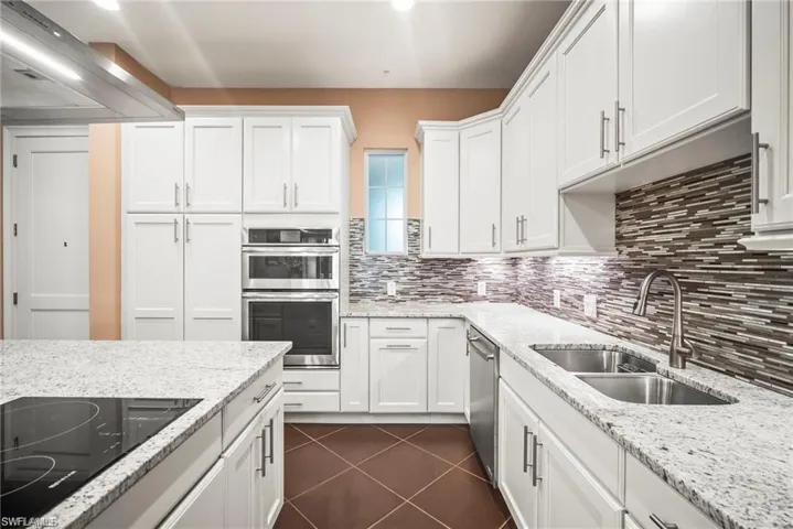 21460 Strada Nuova Cir, Estero, Florida 33928