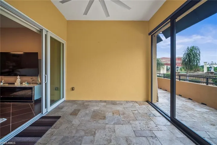 21460 Strada Nuova Cir, Estero, Florida 33928