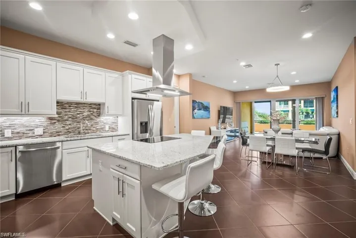 21460 Strada Nuova Cir, Estero, Florida 33928