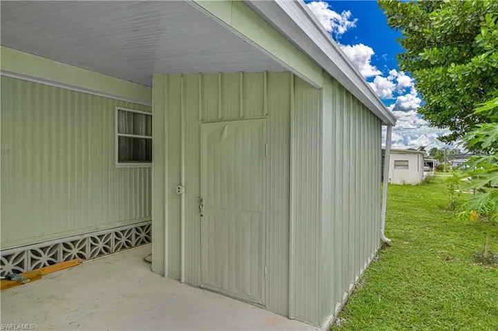 241 Indian Key Ln 256, Naples, Florida 34114