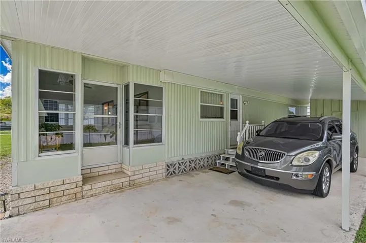 241 Indian Key Ln 256, Naples, Florida 34114