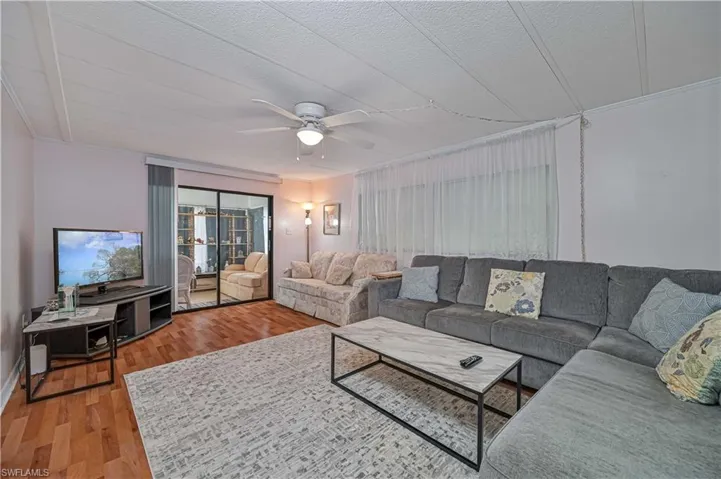241 Indian Key Ln 256, Naples, Florida 34114