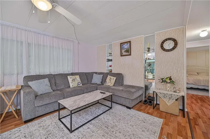 241 Indian Key Ln 256, Naples, Florida 34114