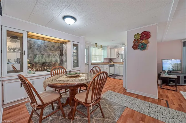 241 Indian Key Ln 256, Naples, Florida 34114