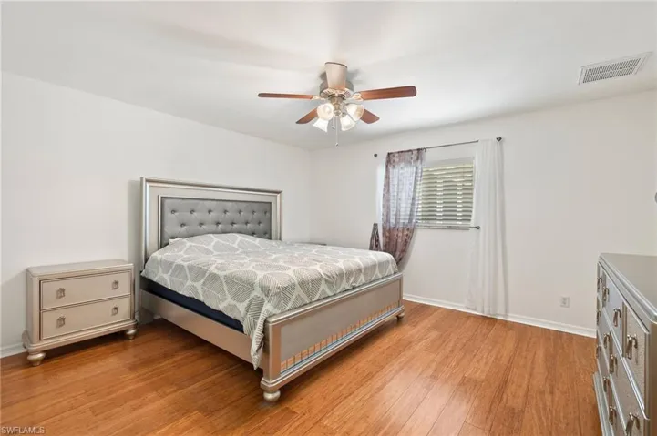 1112 Sw 24th St, Cape Coral Fl 33991