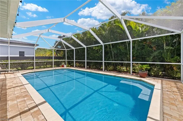 1112 Sw 24th St, Cape Coral Fl 33991