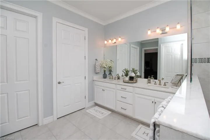 14849  Windward  LN, Naples, FL 34114