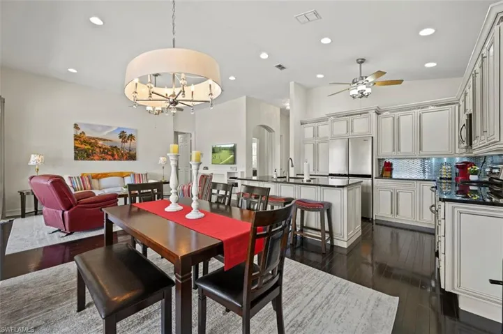 11281  Callaway Greens  DR, Fort Myers, FL 33913