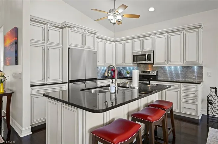 11281  Callaway Greens  DR, Fort Myers, FL 33913