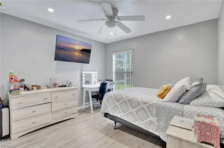 1730 Ne 35th St, Cape Coral Fl 33909