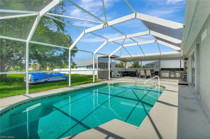 1730 Ne 35th St, Cape Coral Fl 33909