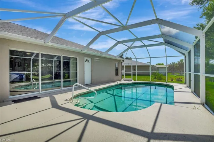 1730 Ne 35th St, Cape Coral Fl 33909
