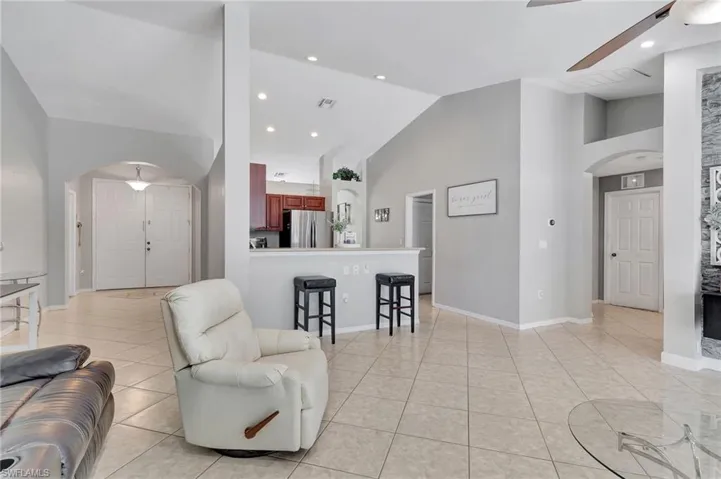 1730 Ne 35th St, Cape Coral Fl 33909